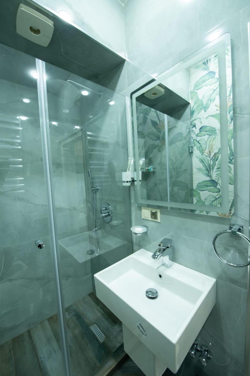 Marita Hotel 第比利斯 外观 照片